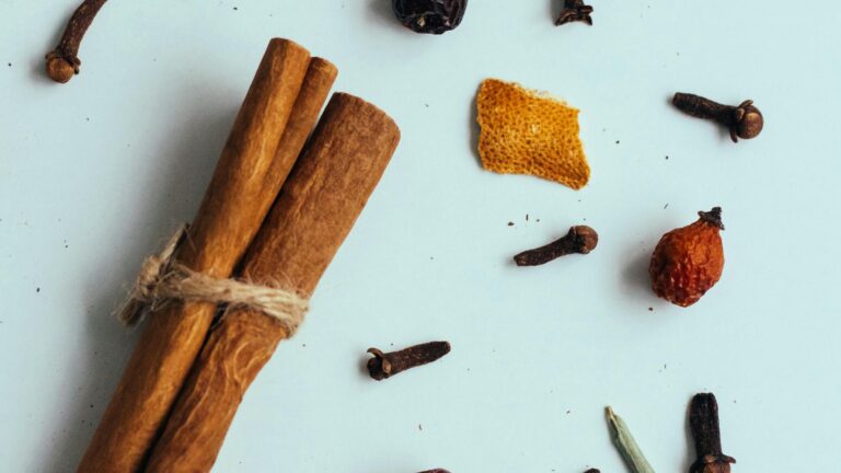 Comment utiliser le laurier en cuisine pour rehausser vos plats